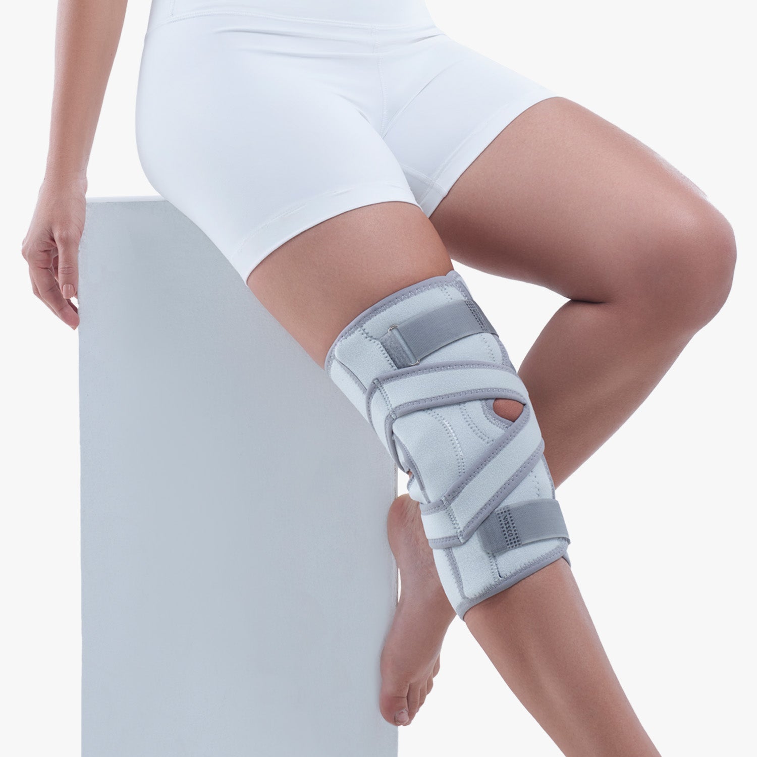Vissco OA Knee Brace - Open Type (Left/Right) | Offloads the Pressure on the Knee (Grey)
