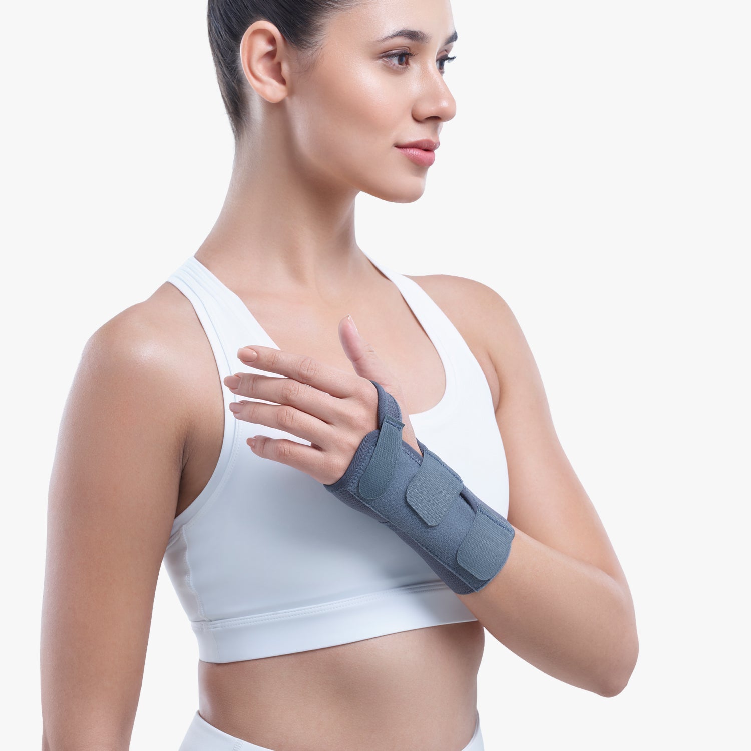Vissco Universal Elastic Wrist Support | Wrist Support For Colle's fracture | Wrist sprain/strain | Arthritis | Post-operative support | Pain Reliever (Black)